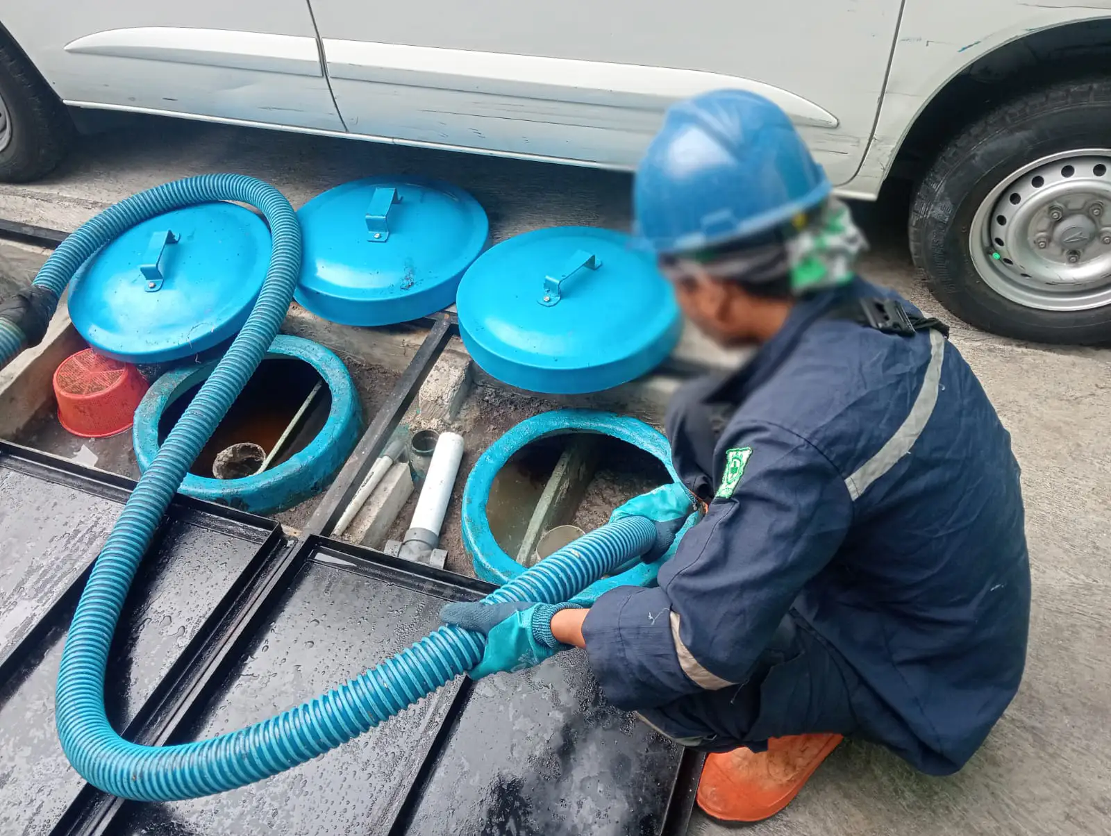 Buka saluran mampet Sedot WC Tuntas